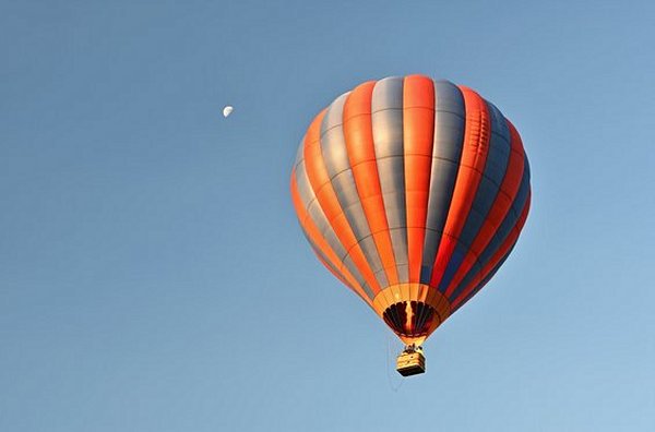 Célébrer l'invention de la montgolfière à Annonay