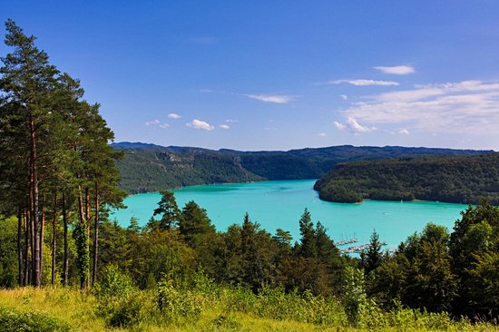 La Route des lacs