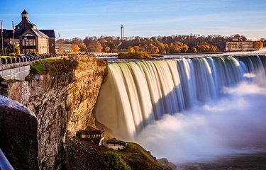 Les vertigineuses chutes du Niagara
