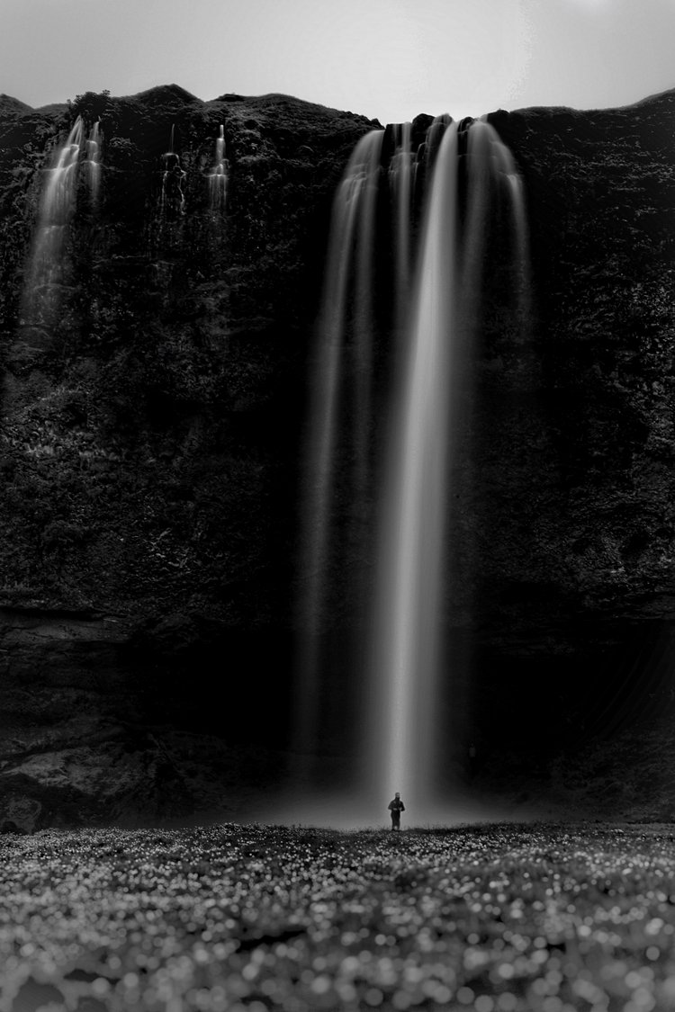 islande-cascade.jpeg
