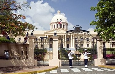 Le Palais national à Saint-Domingue