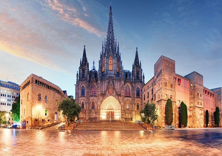 Ciutat vella : la vieille ville de Barcelone