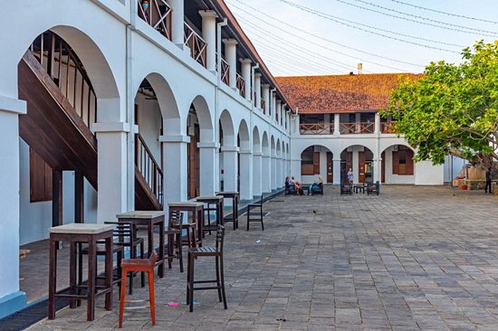 Old Dutch Hospital