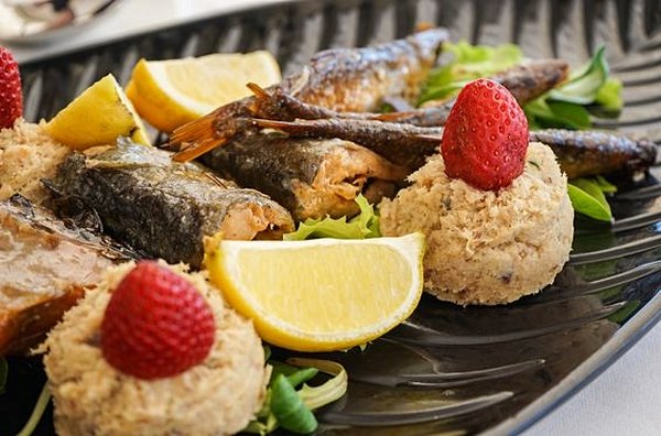 Déguster les spécialités culinaires du pays