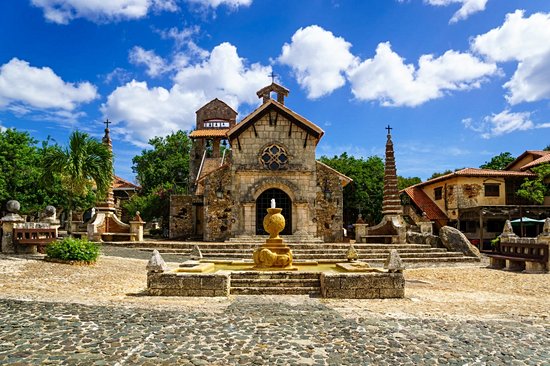 Altos de Chavon