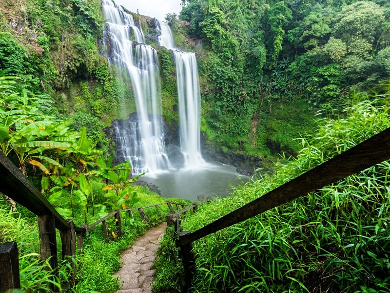 Tad Yuang Waterfall