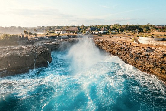 Admirer Devil’s Tear 