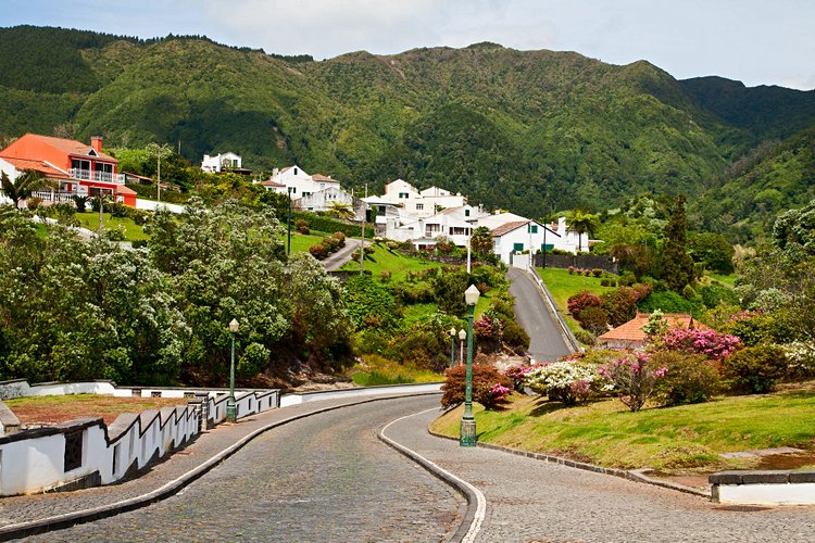 Furnas : Le village