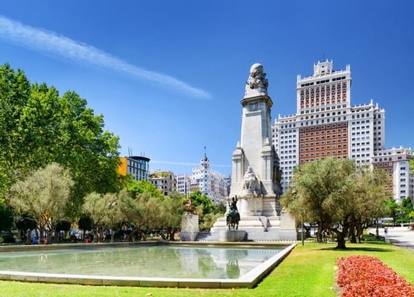 Plaza Espana,
 Moncloa