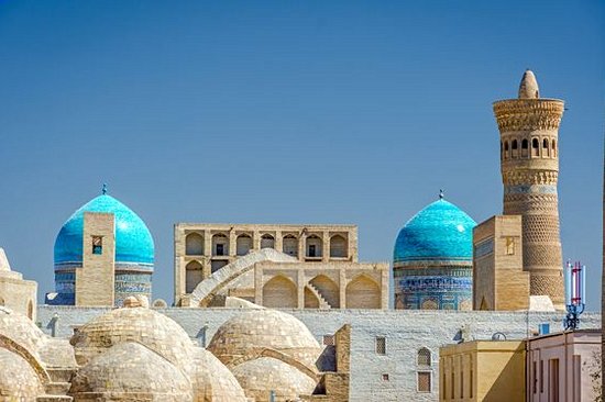 Prendre l’ascenseur de verre de Boukhara