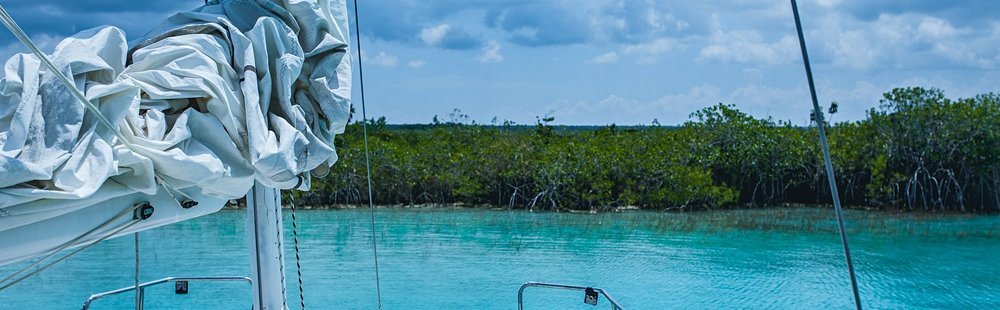 Faire un tour en catamaran