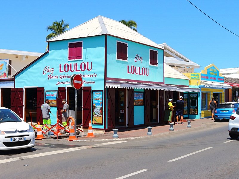 La plage des Roches Noires