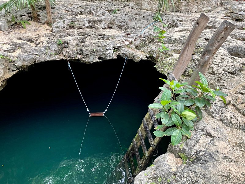 Cenote Calavera, Tulum