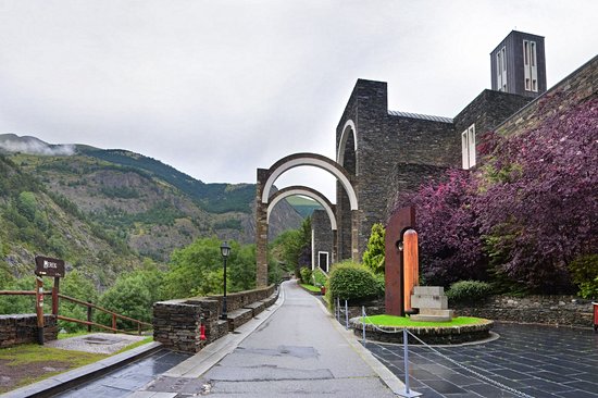 Le sanctuaire de Notre-Dame de Meritxell