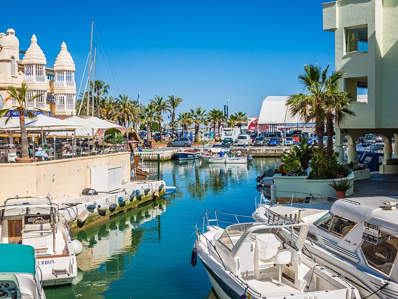 Le port de Benalmádena