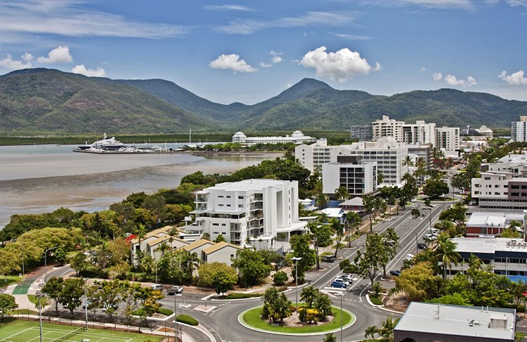 Cairns 3