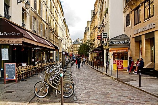 Le quartier latin