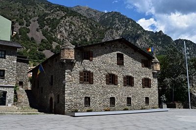 Casa de la Vall