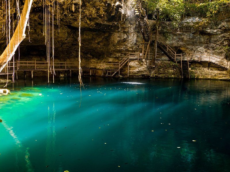 Cenote Kankirixché, hacienda Temozón, Abalà