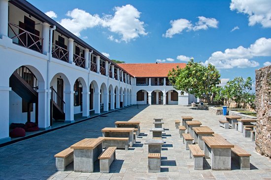 Old Dutch Hospital