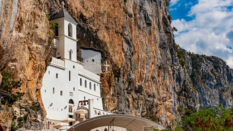 Visiter les plus beaux monastères du pays