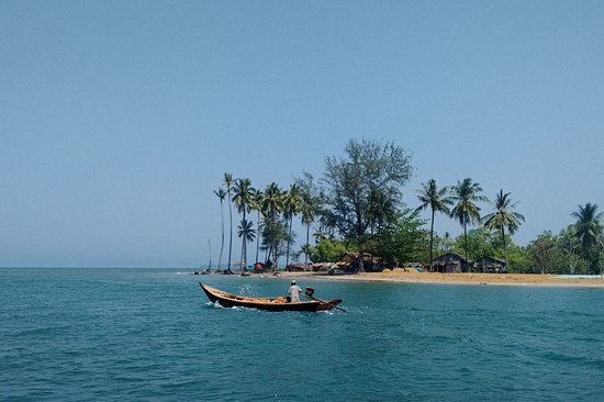 Chaung Tha beach