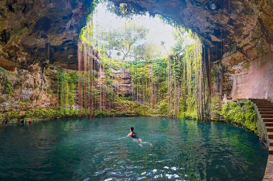 Plonger dans un cenote