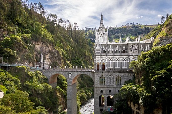Sanctuaire de Las Lajas