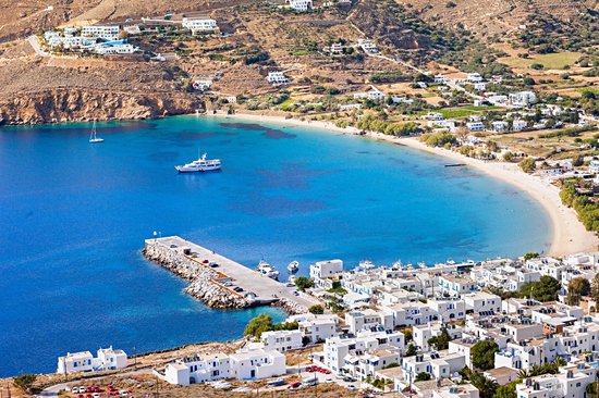 Le port d'Aegiali