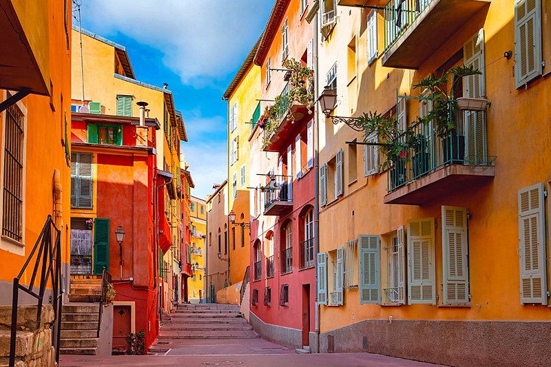 Visiter les villes de la côte avec un guide