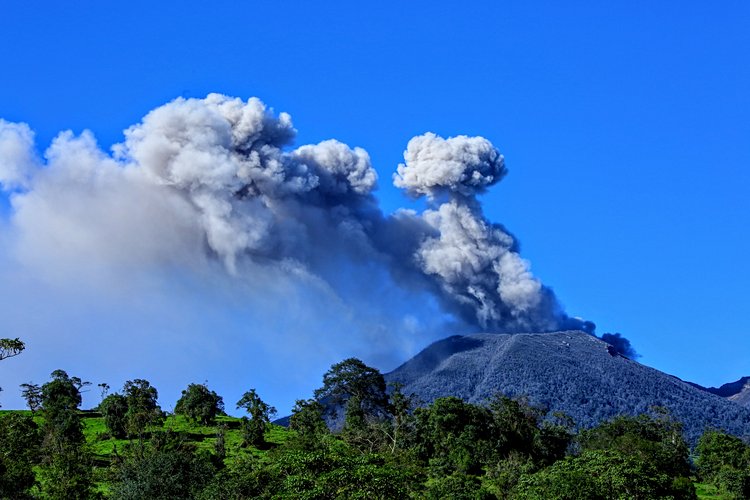 Le volcan Turrialba 3