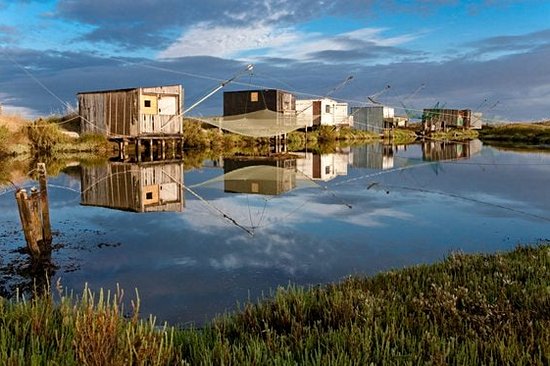 Faire du canoë sur le marais breton