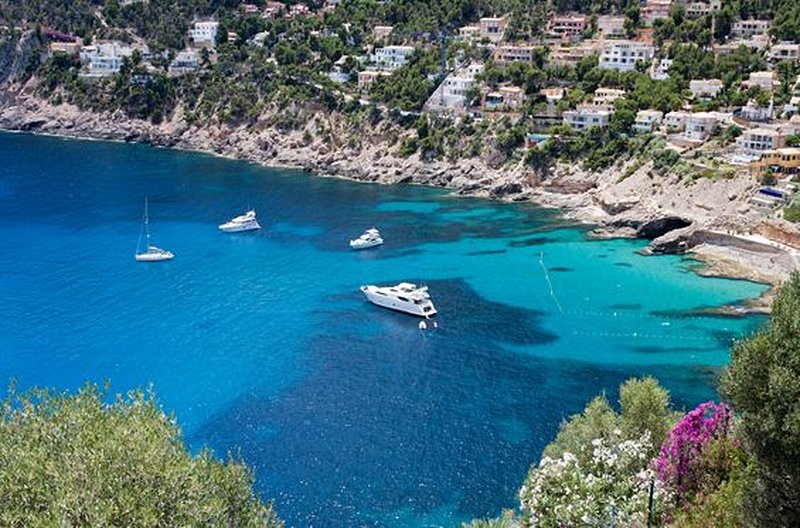 Faire une excursion en bateau