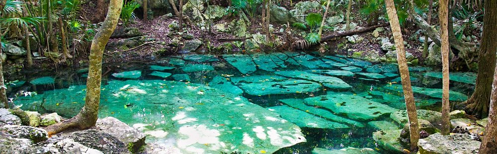Cenote Azul, Bacalar