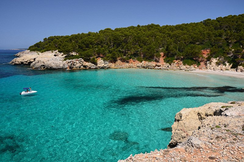 plage Cala escorxada