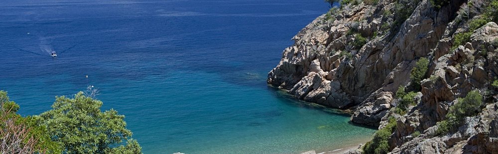 La plage de Ficajola, Calanques de Piana