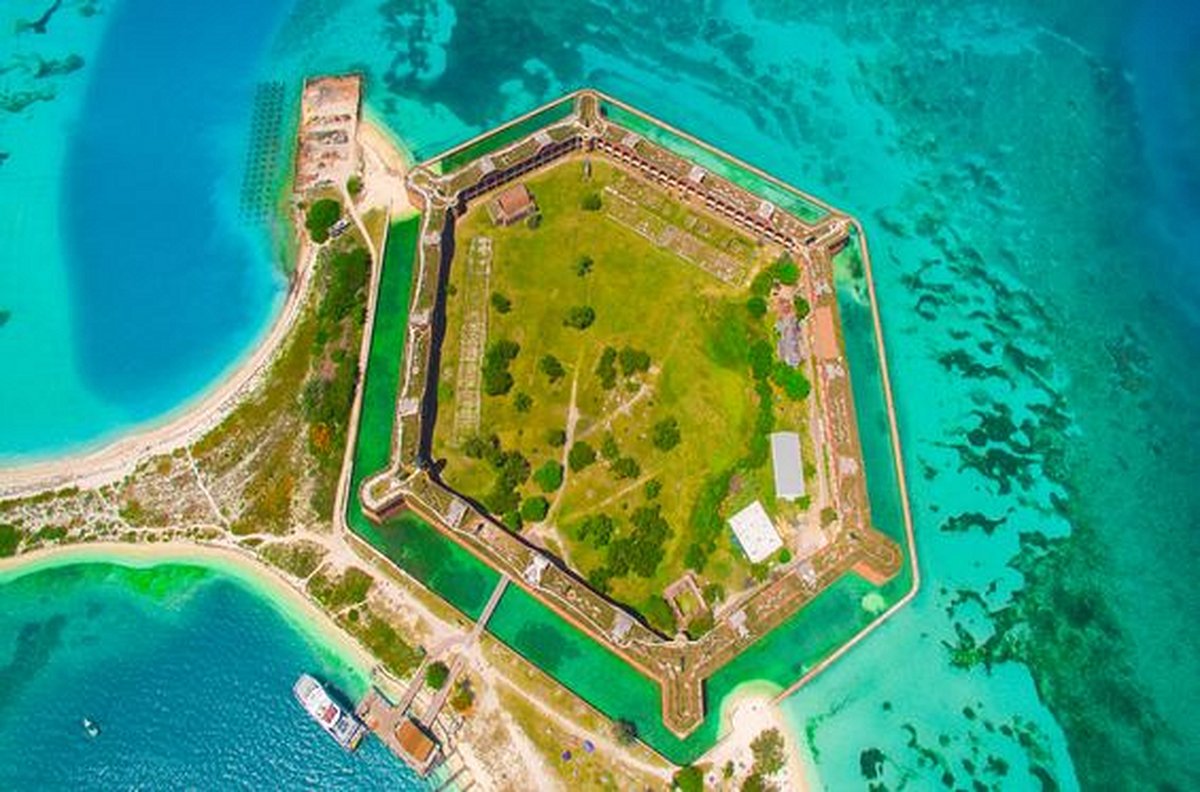 S’offrir une excursion à Dry Tortugas&Fort Jefferson ou aux Bahamas