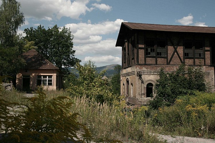 L'usine perchée et abandonnée de Nizna Slana