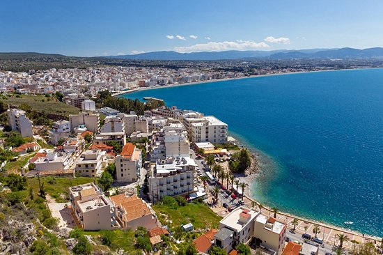 Loutraki et ses belles plages