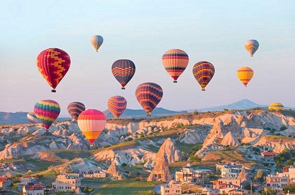 Survoler la Cappadoce en montgolfière