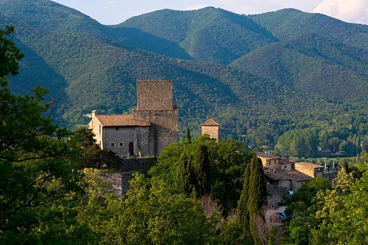 Les villages perchés