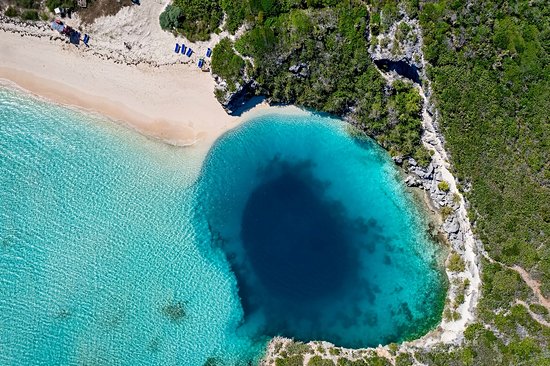 Dean's Blue Hole