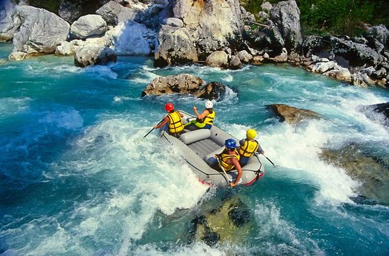 Descendre en rafting le cours de la Soca