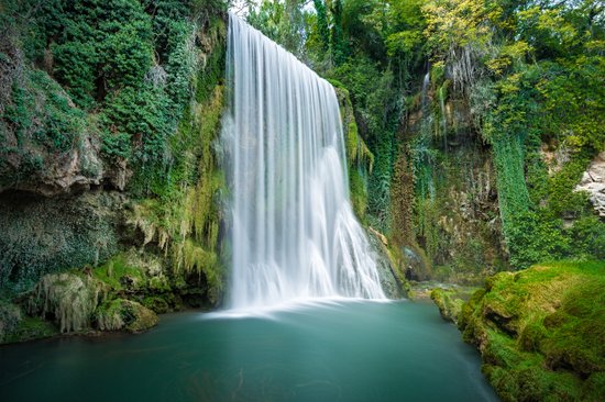 Parc et cascades du monastère de Piedra