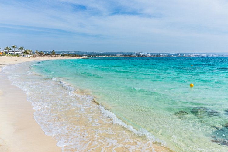 La carte postale d’Ayia Napa : Makronissos Beach 2