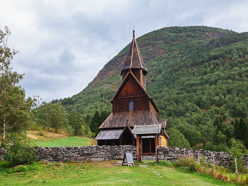 Eglise en bois debout d'Urnes