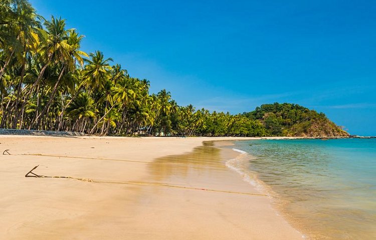 La plage de Ngapali