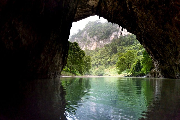 Lac Ba Be - Vietnam 2