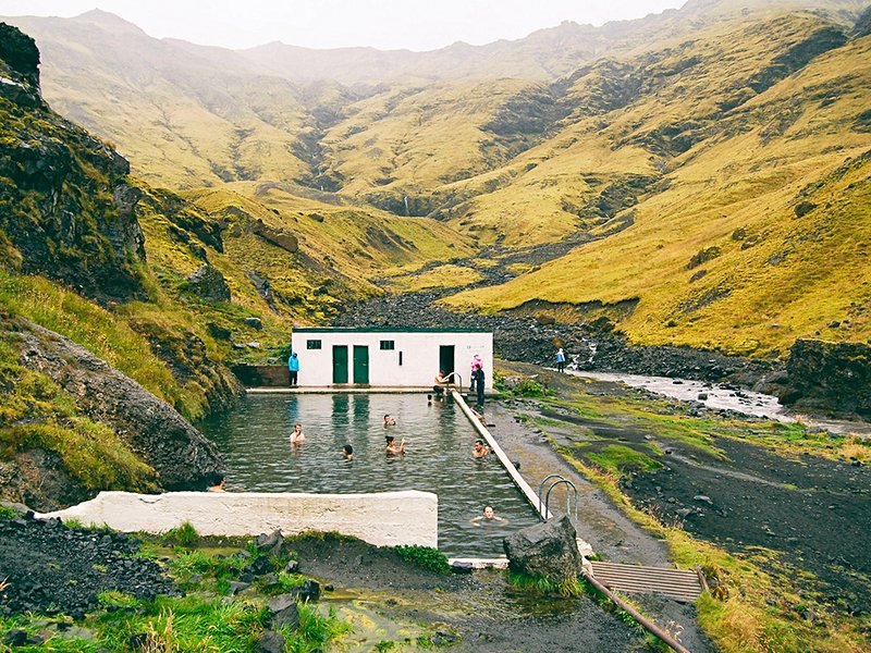 La piscine naturelle de Seljavallalaug