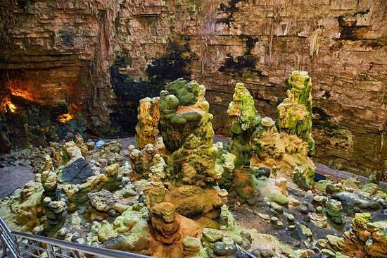 Grottes de Castellana